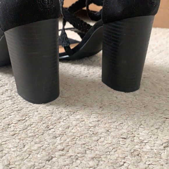 High heels - Picture 6 of 8